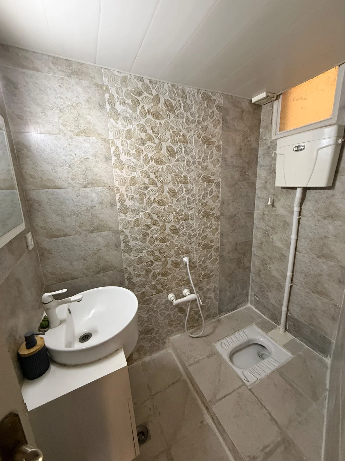 Image 9 Furnished apartment code 103 in دانش آموز 1 Mashhad